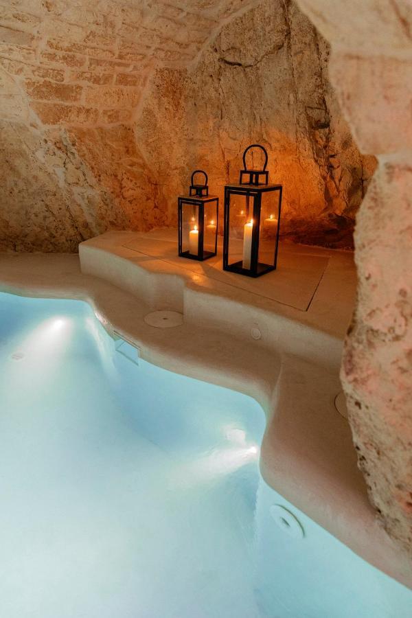 مبيت وإفطار أوستوني Alesia Luxury Cave المظهر الخارجي الصورة